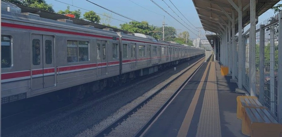 哈萨克斯坦铁路过境运输提速 列车通关时间缩短至30分钟(图1)